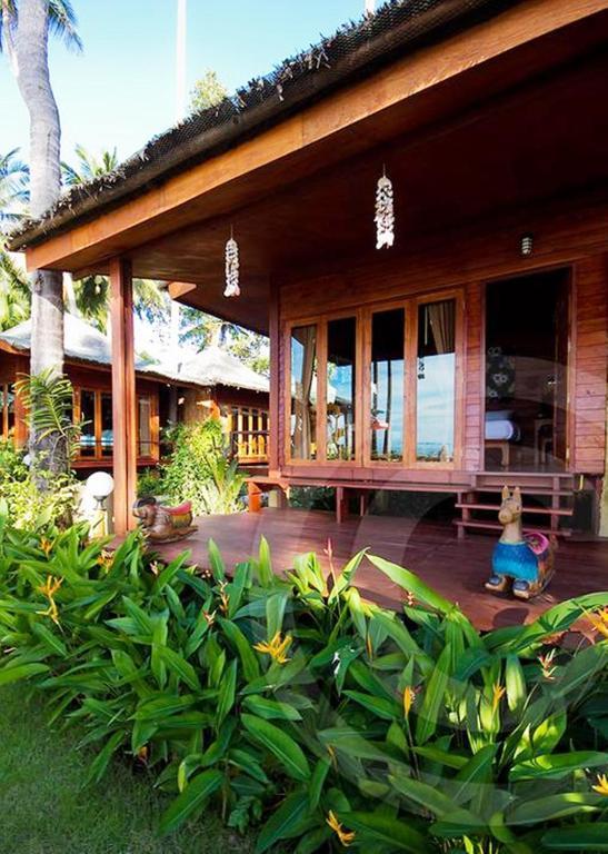 Lipa Bay Resort Lipanoj Kültér fotó